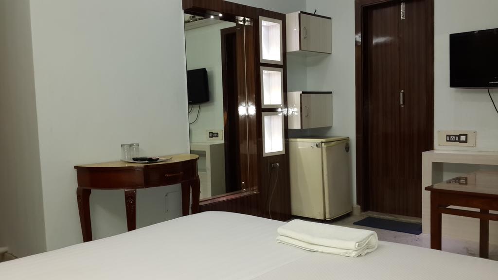 Rupasi Bangla Hotel Kolkata Phòng bức ảnh