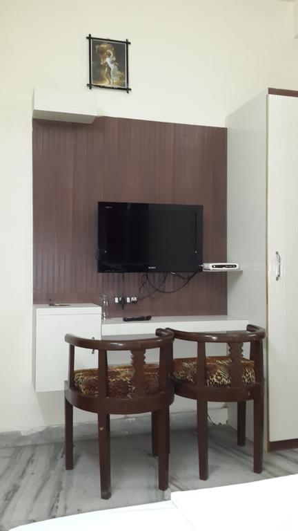 Rupasi Bangla Hotel Kolkata Phòng bức ảnh